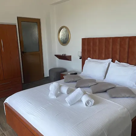 Lula 3* Ksamil