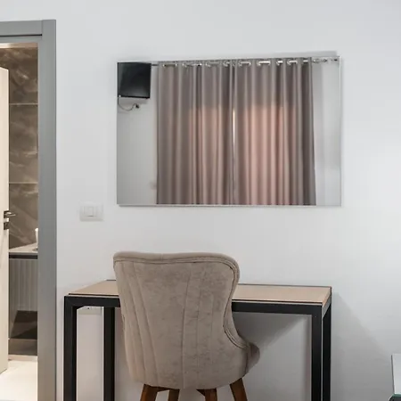 Hotel Lula 3*