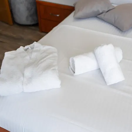 Lula Hotel Ksamil