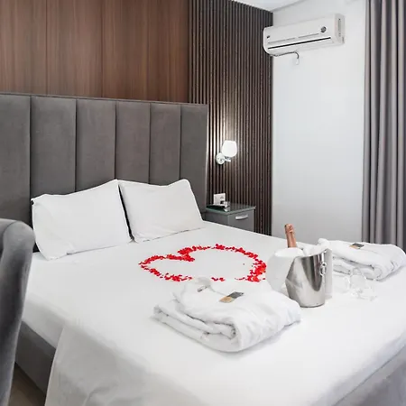 Lula Hotel 3*