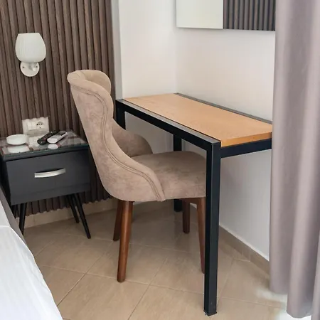 Lula Hotel 3*