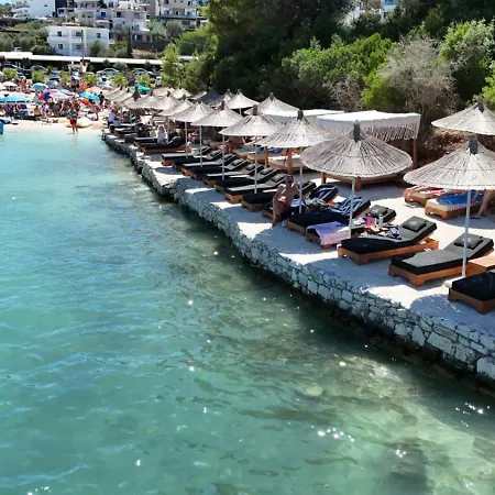 Hotel Lula 3*