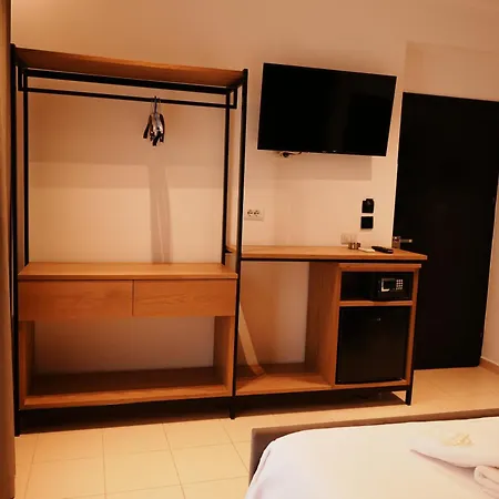 Lula Hotel