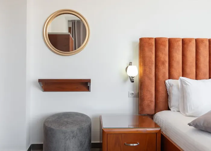 Lula 3* كساميل