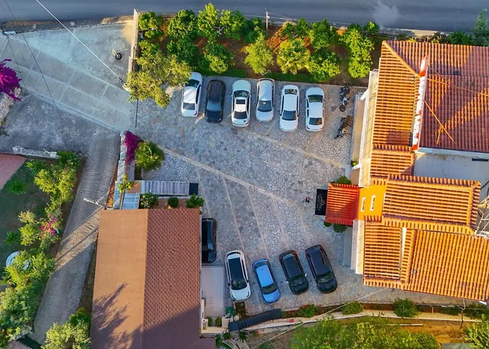 Lula 3* كساميل