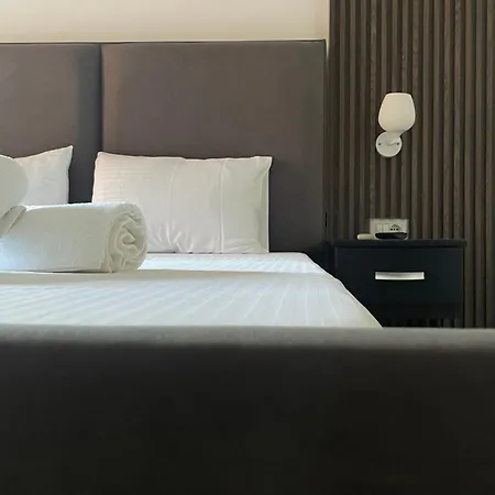 Hotel Lula 3*
