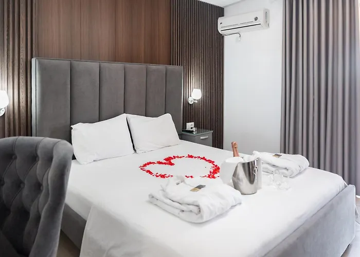 Lula Hotel 3*