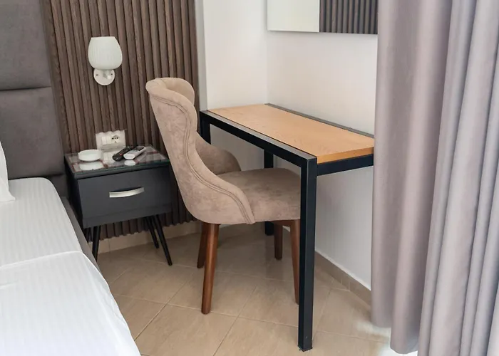 Lula Hotel 3*