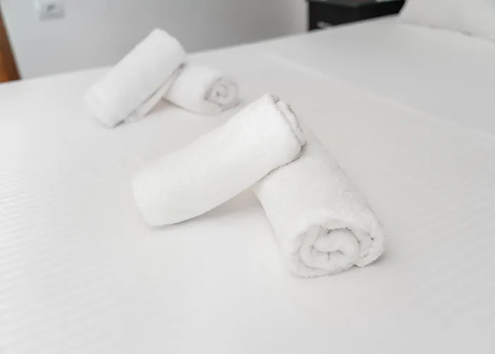 Hotel Lula 3*